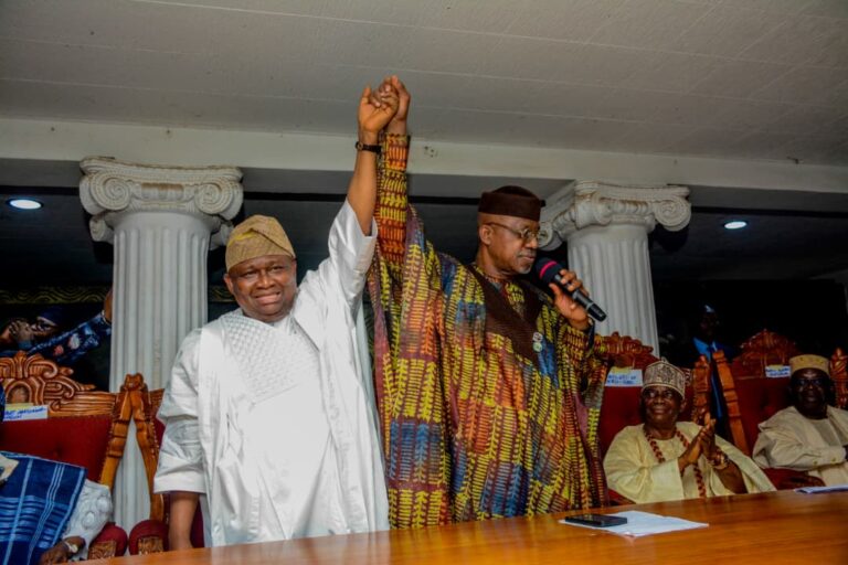 Abiodun Presents Adeola to Ijebu Monarchs, Rallies Support for APC Ahead of 2027